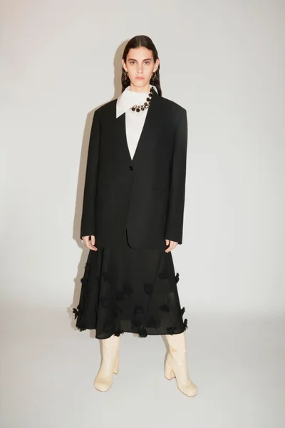 Look 1
